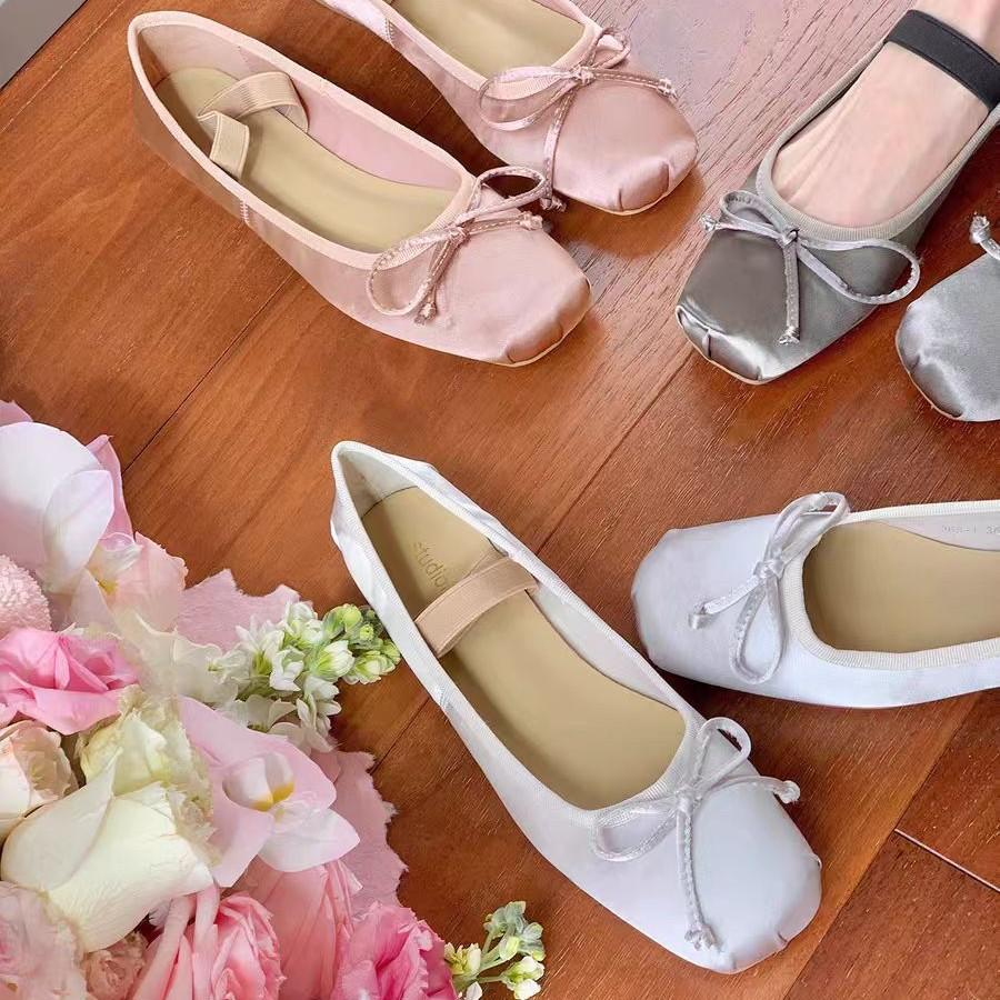 

Grape mother same satin bow square round head versatile word with light mouth single shoes women 34 рожевий
