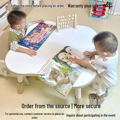 Verstellbare Höhe Kindersofa mit Erdnuss-Tisch und Stuhl-Set für Säuglinge und Kleinkinder.