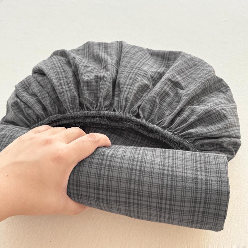 Pure Cotton Yarn-Dyed Washed Fitted Sheet: Non-Slip, Dustproof, Skin-Friendly Mattress Protector 3-Piece Set.