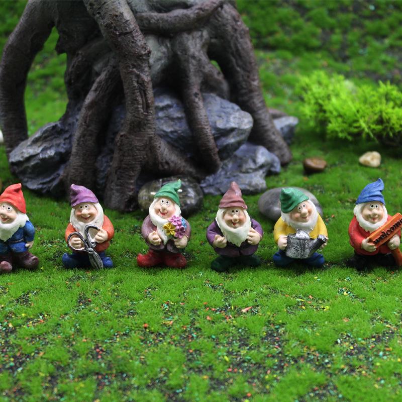 Miniature Resin Garden Gnome Elf for Micro Landscapes