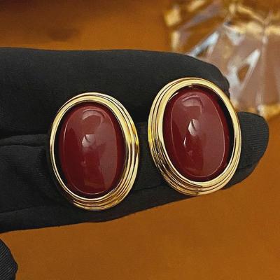 Elegant French Retro Red Oval Earrings - Stylish, Lightweight, Luxury Design for Women
