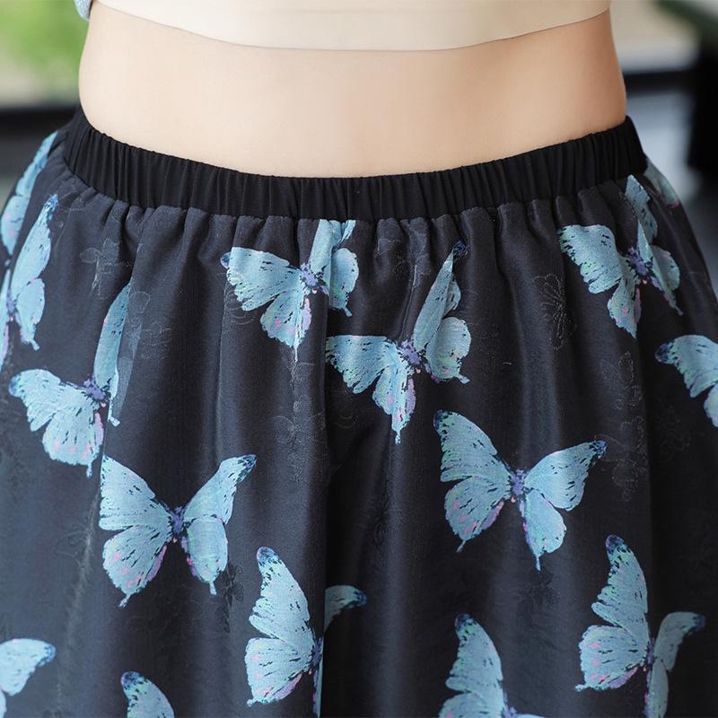 Mom's 2025 Stylish Summer Short-Sleeve T-shirt & Skirt Set for Middle-Aged Women
