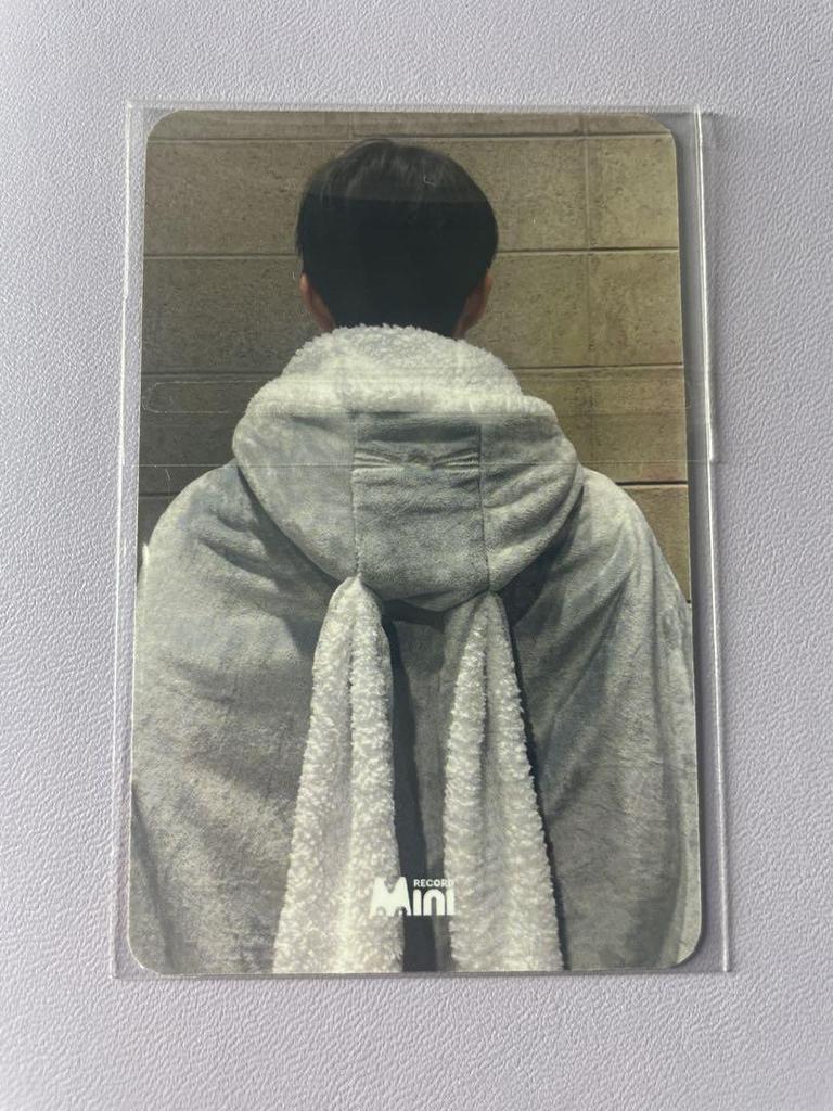 [USED] THE BOYZ Cue Trading Card Mini Record Rabbit