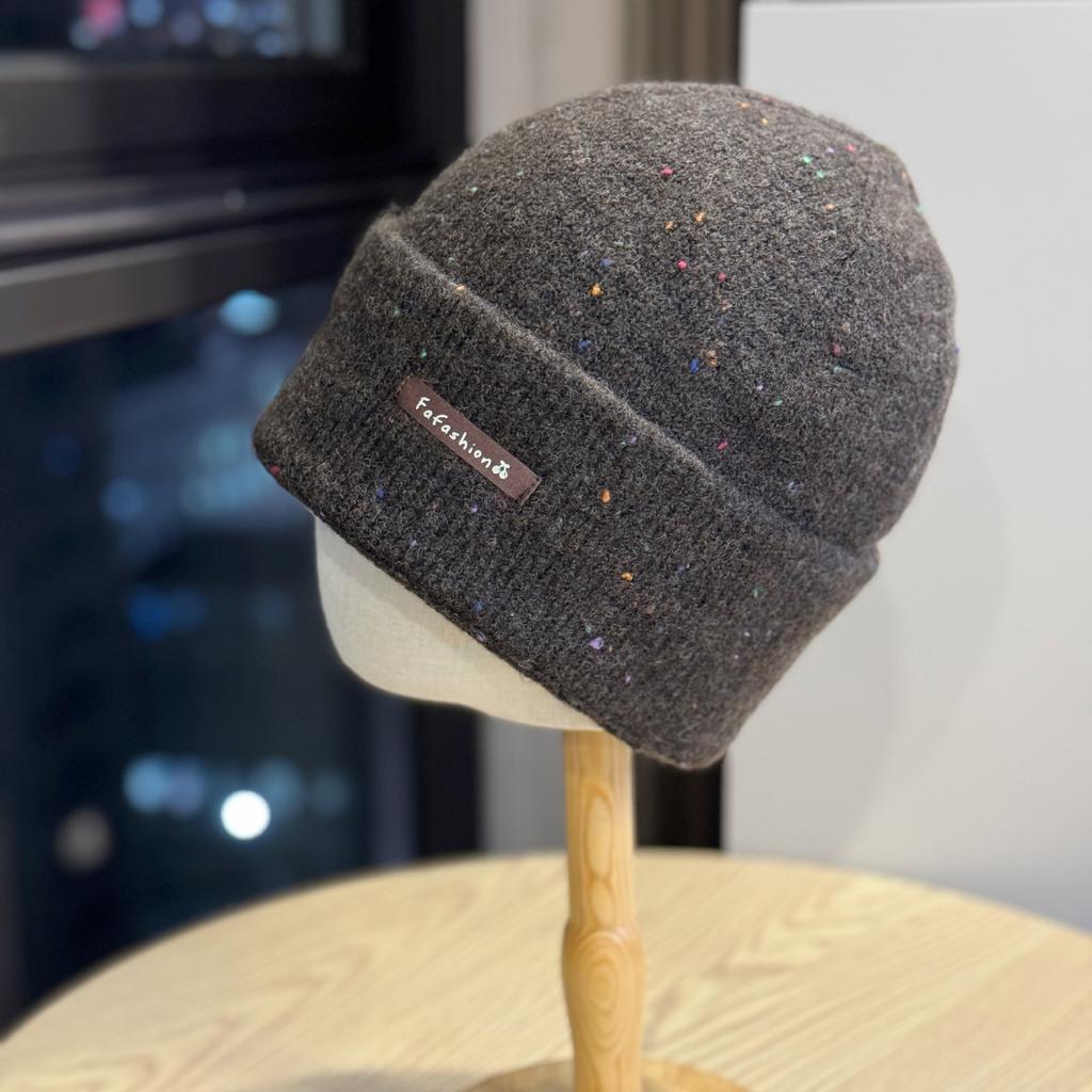 New Star Dot Color Hat Women's Winter Woolen Hat Fashionable Knitted Hat Autumn and Winter High Quality Warm and Versatile Cold Hat