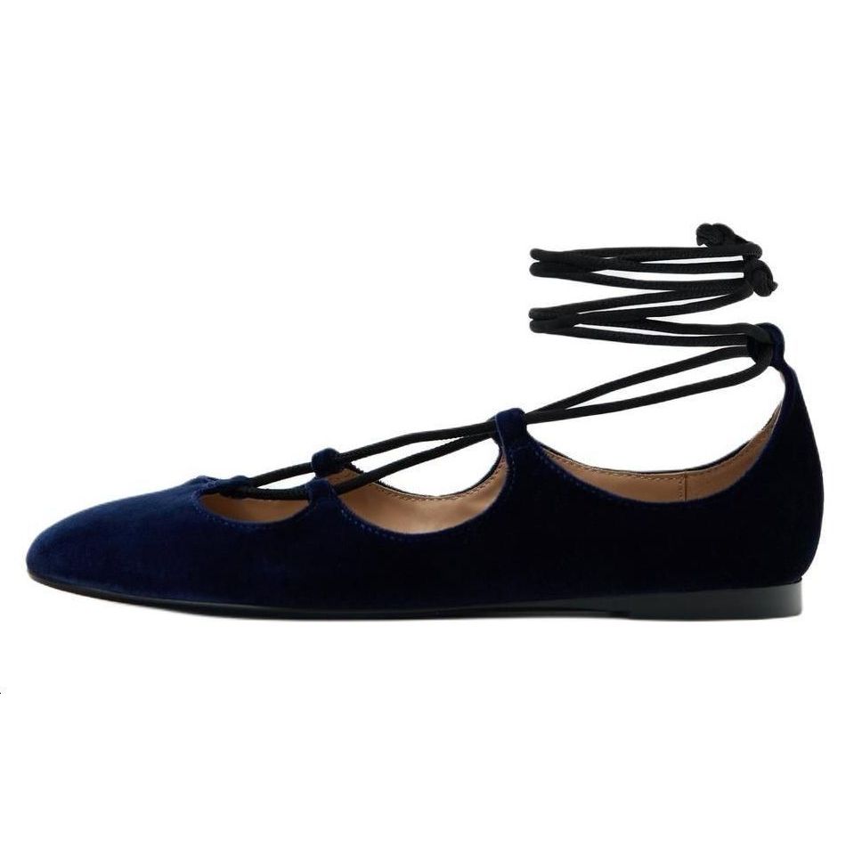 

Zara Повседневная обувь на шнуровке с круглым носком Женская обувь Темно-синий 11539310400 38