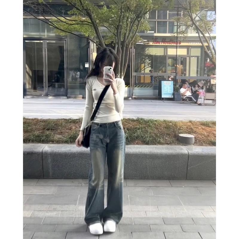 Broderad baslinne med knappar fram för kvinnor, Ny vår-höststil, Långärmad T-shirt, Figurnära, V-ringad topp