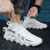 Men Outdoor Jogging Shoes Unisex Summer Casual Sneakes Chunky Breathable Women Thick Sole Non-Slip Zapatillas Botas Para Hombre