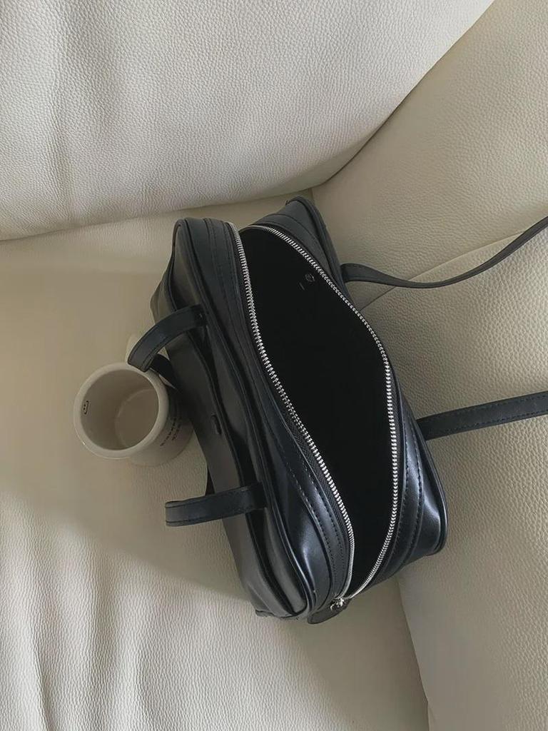 Korean Retro 2025 Women's Commuting Large Capacity Tote Bag