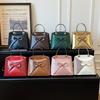 Small-scale Design Handbag - Crocodile-pattern Bucket Bag - Elegant Commuter Single-shoulder Crossbody Bag