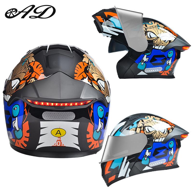 DOT Certified Unisex Flip-up Motorcycle Helmet: Stylish, All-Season Safety Taillight Design