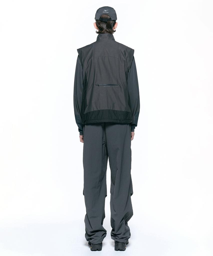 Insilence Obsidian Vest Charcoal