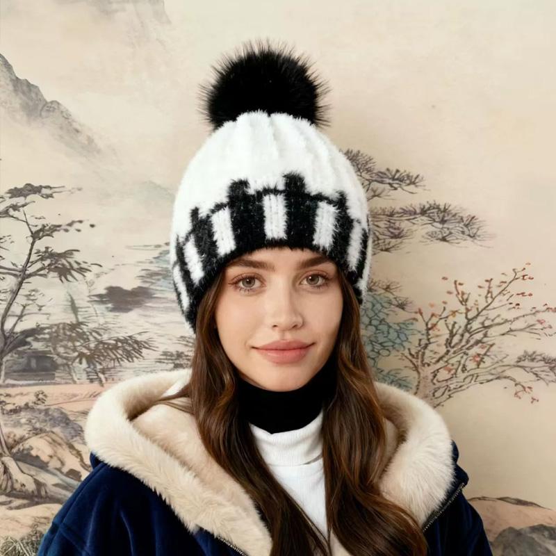 1Pc Plush Hat Winter Ear Protection Cold Protection Single Ball Cycling Color Blocked Polyester Imitation Fox Fur