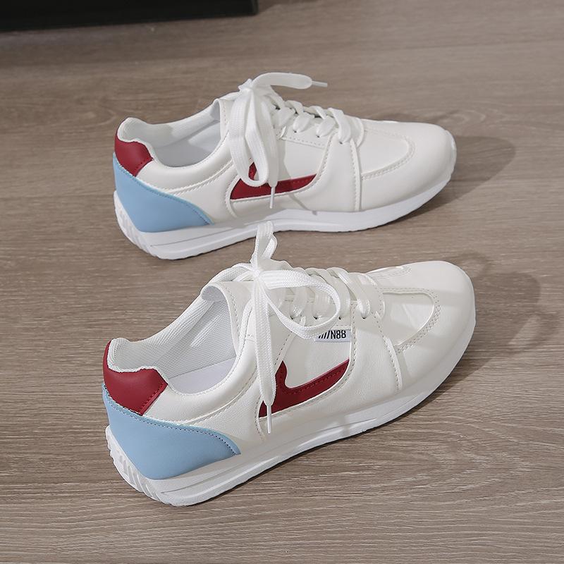 Little white shoes women's lightweight, simple and fashionable 2025 spring and autumn low-top flat-bottomed versatile women's trendy sports shoes