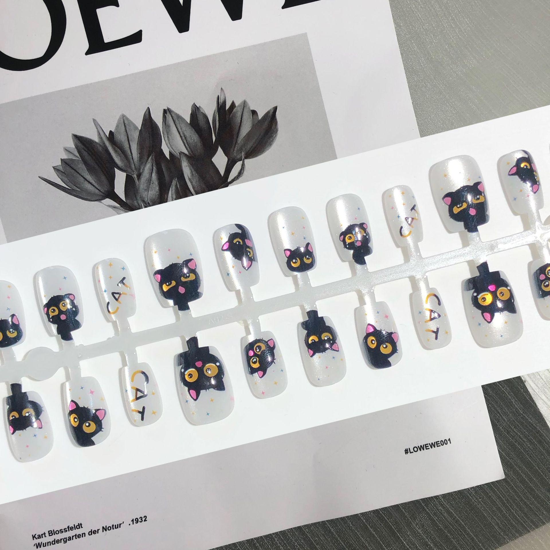 

Бомбейский кошачий глаз Носимые черные котята Патчи для нейл-арта - Милый и крутой короткий дизайн [30 штук] YM339-M Bombay Cat [All M]