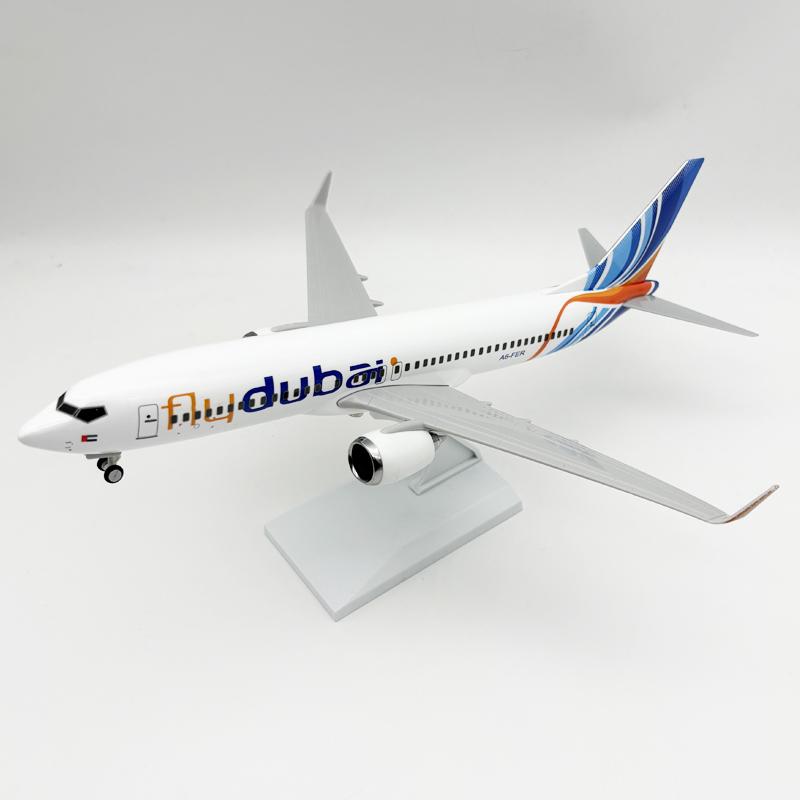 Plane Model B737 Airplane 30cm Dubai Airways Diecast Resin 747 Aircraft With Stand Home Decor Ornament Display