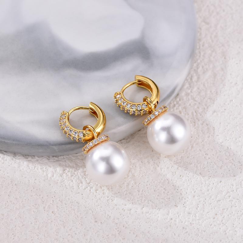 Fashion Round Big Pearl Bead Pendant Drop Hoop Earrings For Women Zinconia Ear Buckle Elegant Wedding Banquet Party Jewelry Gift