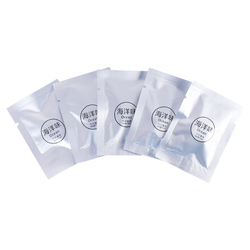 Air Vent Aroma Clip Car Clip Solid Aroma Piece Car Accessory Piece Refill Aroma Core Essential Oil Card Slot