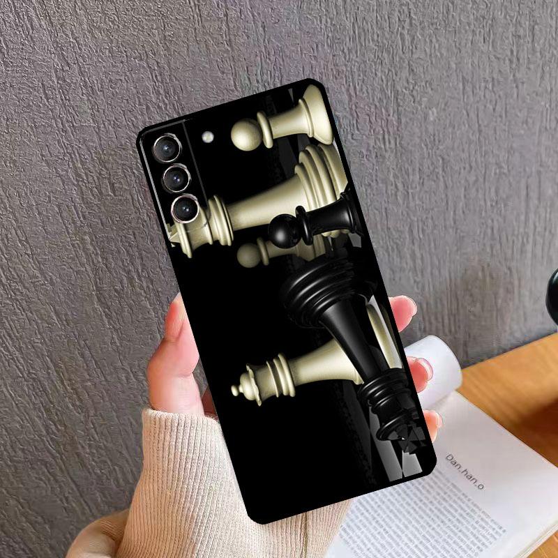 Chess Board Dark Horse Back Case For Samsung Galaxy S23 Ultra S20 S21 FE S9 S10 Plus Note 10 20 S22 Ultra Coque
