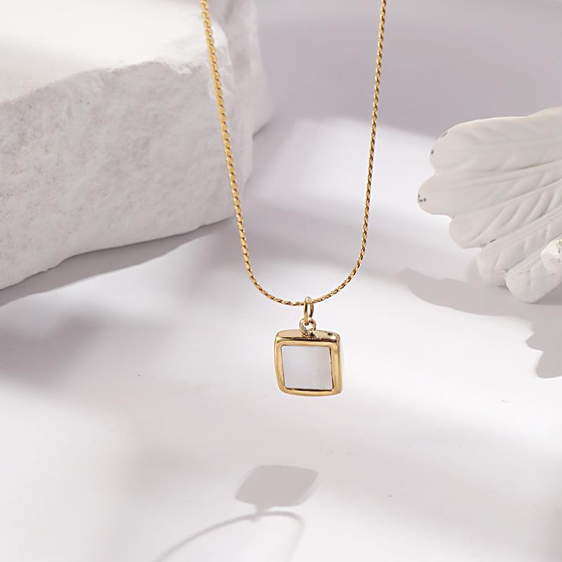 

Ожерелье из титановой стали с белыми таблетками Mother