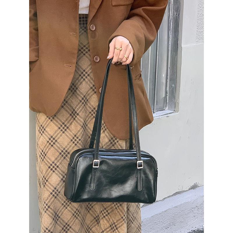 Fashion Boston Shoulder Bag Women'S Niche Casual Underarm Bag Korean Version Ins Bag New Versatile Commuter Women'S Bag