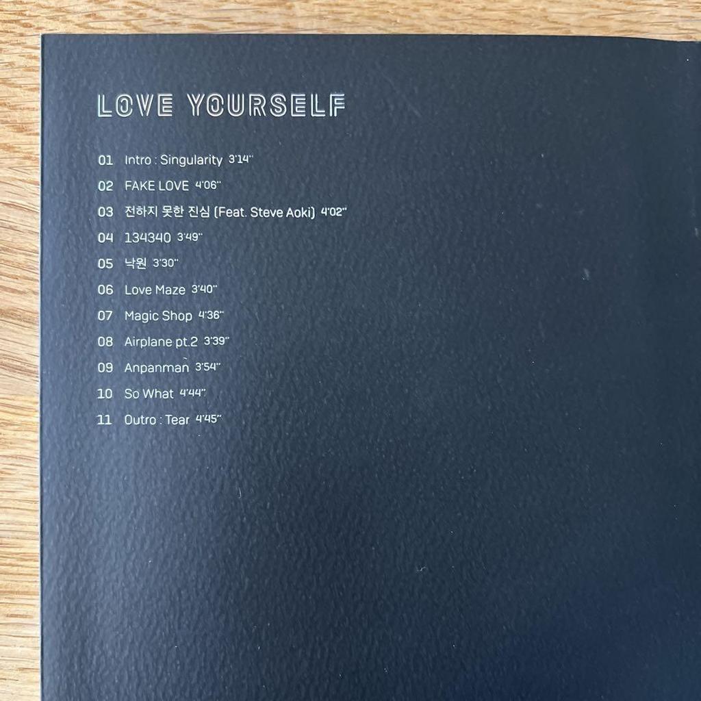 [USED] BTS Album 2 types Unplayed Trading Card V