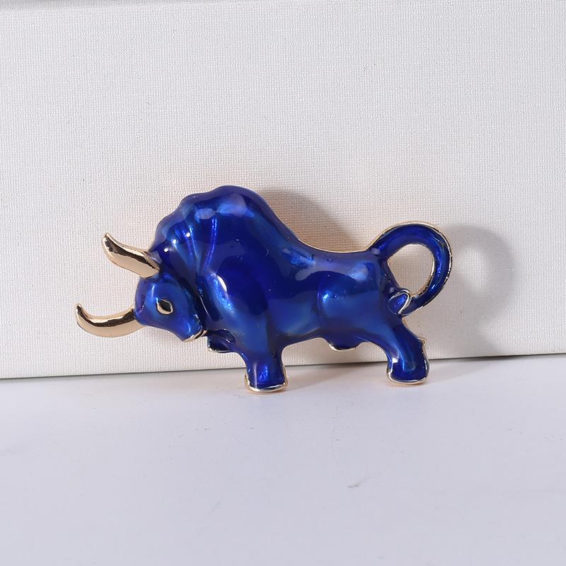 

Креативная брошь из эмали и сплава «Бой быков», двенадцатый знак зодиака, год Быка, властный модный костюм с аксессуарами, булавка для воротника