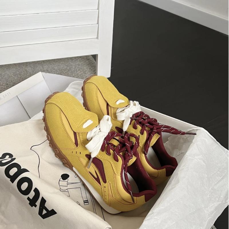 

9 pairs of women s early spring new lightweight non-slip sports style fashion casual shoes with thick soles 39