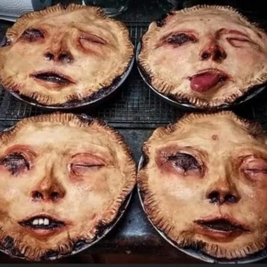 9-Inch Halloween People Pot Pie Realistic Reusable Haunted House Holiday Party Dinner Plate Latex Horror Face Pancake Decoration