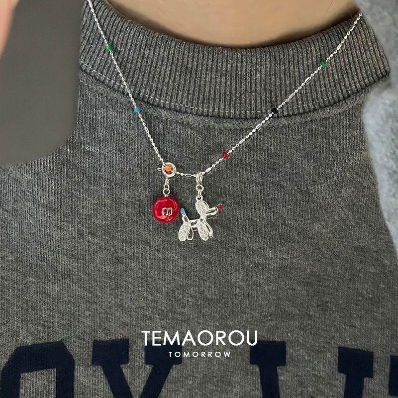 

Puppy Fun Female New Hoodie Exquisite Unique Necklace Custom! Repair dog Red m Bean necklace single