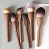 Super Soft Vintage Wood Handle Makeup Brush High Quality Walnut Loose Powder Blush Foundation Contour Brush