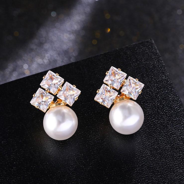European  American Fashion Geometric Crystal Zirconia Pearl Stud Earrings