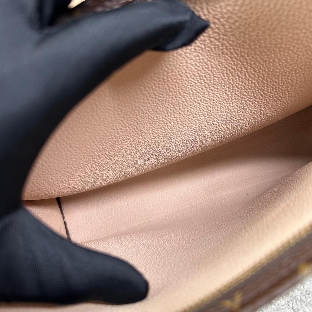[Pre-Owned] Louis Vuitton Poche Toilette Gm 'Brown Monogram Canvas' - Very Good #SWPKCL