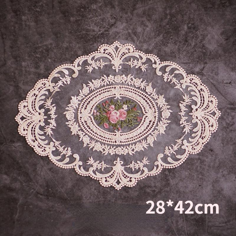 1Pcs Dining Table Embroidery Craft Placemat European Style Lace Insulation Plate Mat Anti-scald Coaster Table Pads