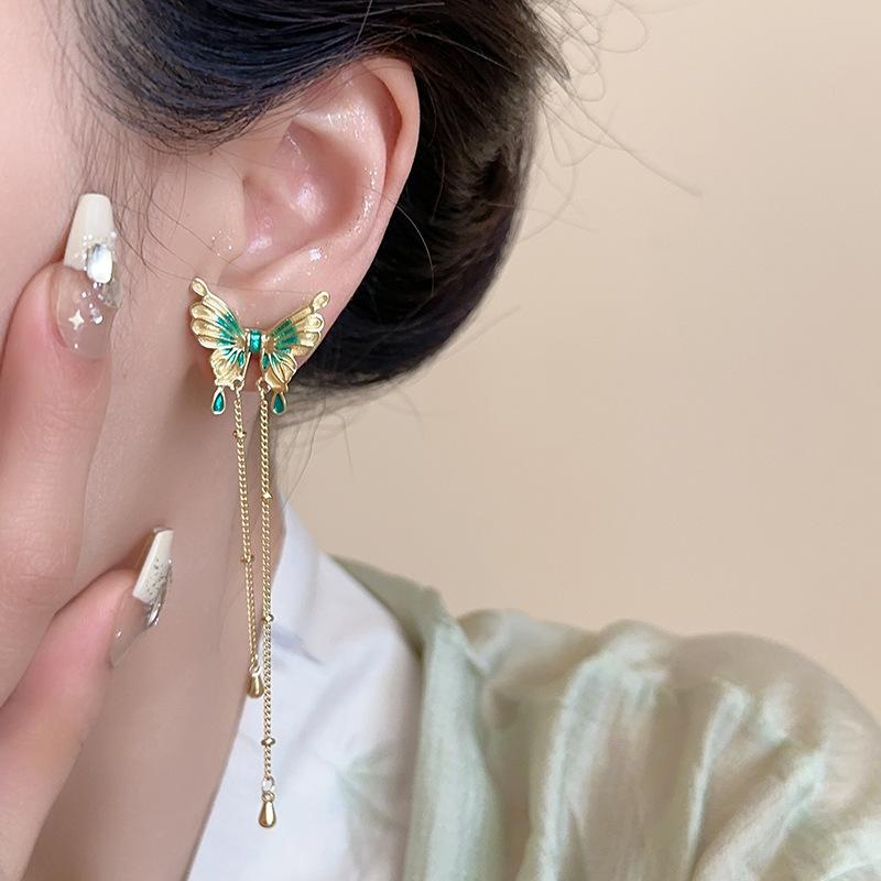 Green Butterfly Tassel Earrings for Women Long Retro Mosquito Coil Ear Clip Without Ear Piercings