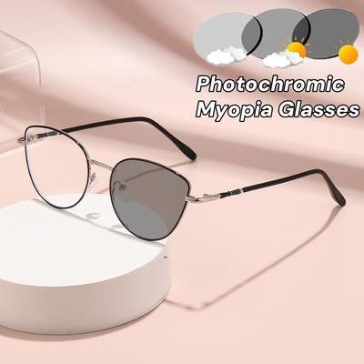 Luxury Cat Eye Photochromic Myopia Glasses Retro  Small Frame Color Changing Minus Diopter Eyewear Ultralight Near Sight Glasses