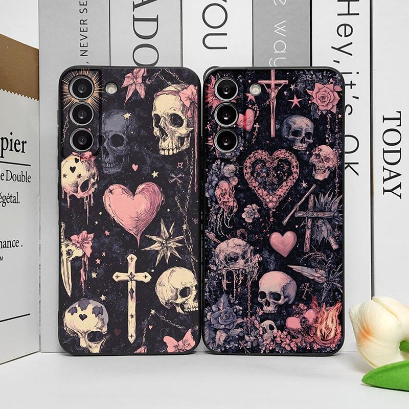Vintage Gothic Pink Bow Skull Cross Pattern Phone Case for Samsung Galaxy S25 S24+ S23 Ultra S22 Plus S20 S21 FE M53 M34 Covers