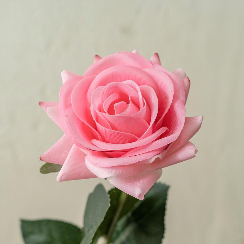 Roses Artificielles Réalistes, Rose en Soie à Sensation de Peau Hydratante, Décoration Intérieure Style Ins, Bouquet de Mariage Cadeau