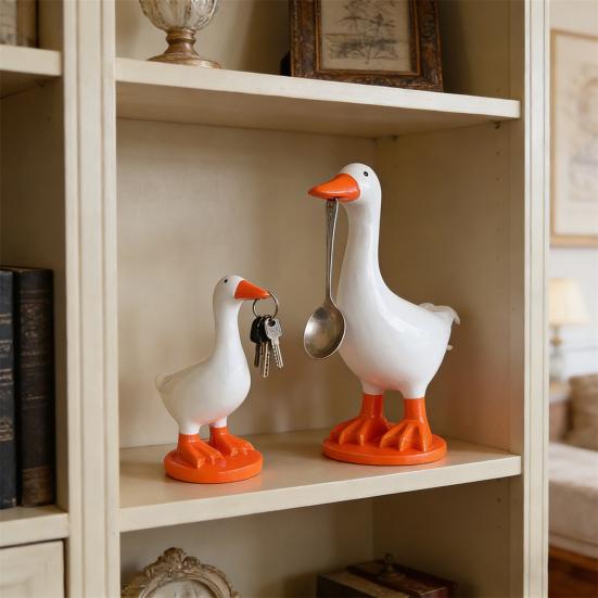 Magnetic Goose Key Holder Cute Resin Goose Figurine with Strong Magnet Beak Funny Animal Desk Ornament for Home Office Table Decor