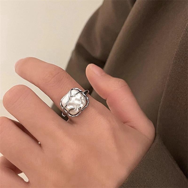 925 Sterling Silver Retro Plain Silver Ring for Women Does Not Fade, Light Luxury, High-end Sense, Versatile Opening Fashion Personality Ring