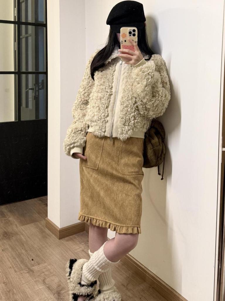 Korean Khaki Wool Pleated Mid-Length Women's Skirt - Versatile Autumn/Winter Fashion for Commuting