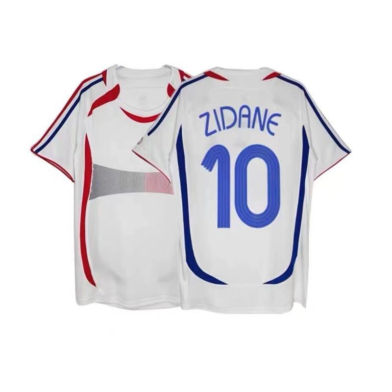 Vintage jersey 0607AC Milan No. 22 Kaka national team Brazil France Portugal short-sleeved home and away jersey