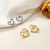 Fashion Irregular Hollow Heart Clip Earrings For Women Girls Non-Piercing Silicone Ear Clips Minimalist Stud Earring Jewelry