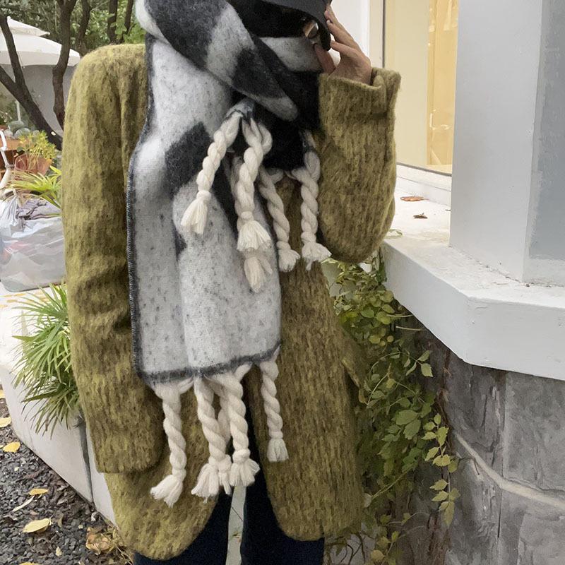 

Новый высококачественный шарф зимний шарф утолщенный теплый плюшевый с бахромой шаль серый