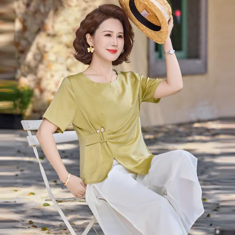 Elegant Summer Two-Piece Outfit for Middle-Aged Women