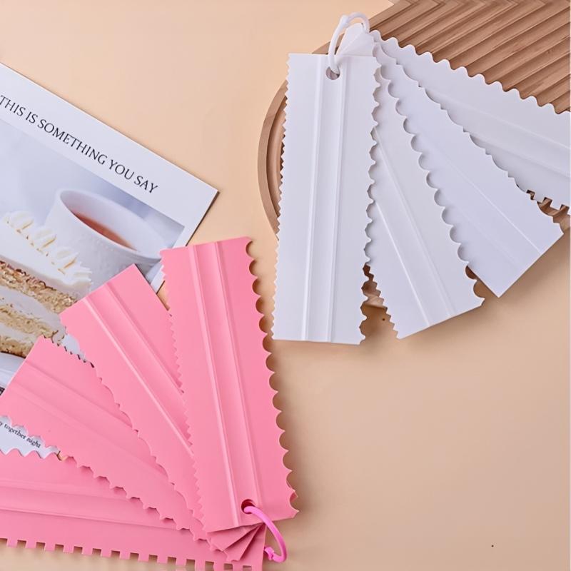 4 Pcs Cake Decorating Comb Set BPA Free Cream Spatula Tool for Baking Lovers Homemade Dessert Crafting