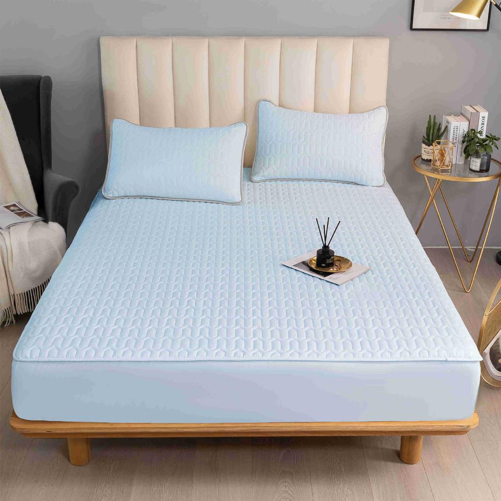 Nowe Pikowane Prześcieradło z Gumką Jednoczęściowe Pyłoszczelne Nakrycie na Łóżko Ochraniacz na Materac Nakrycie na Łóżko Pojedyncze Studencki Dom Studencki Pikowane Prześcieradło z Gumką