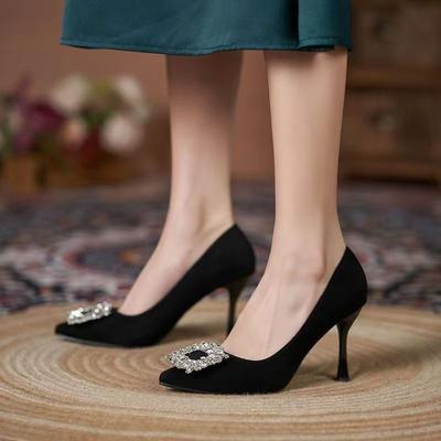 Strass Quadratische Schnalle High Heels Damen Frühling und Herbst Neu Spitzschuh Flach Wildleder Rutschfest Feiner Absatz Einzelne Schuhe