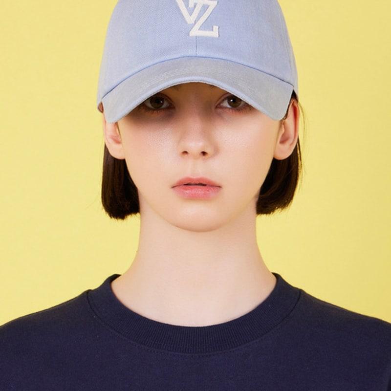 

VARZAR Monogram Applique Overfit Washed Ball Cap Sky Blue FREE
