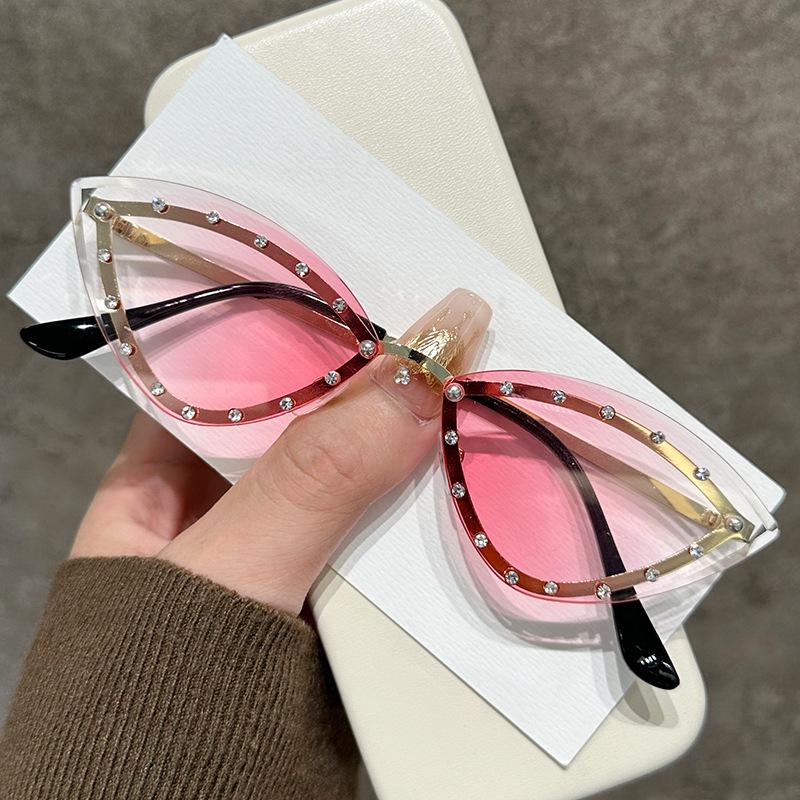 Fashion Point Drill Frameless Triangular Cat Eye Sunglasses Sunglasses Colorful Marine Sunglasses Tide