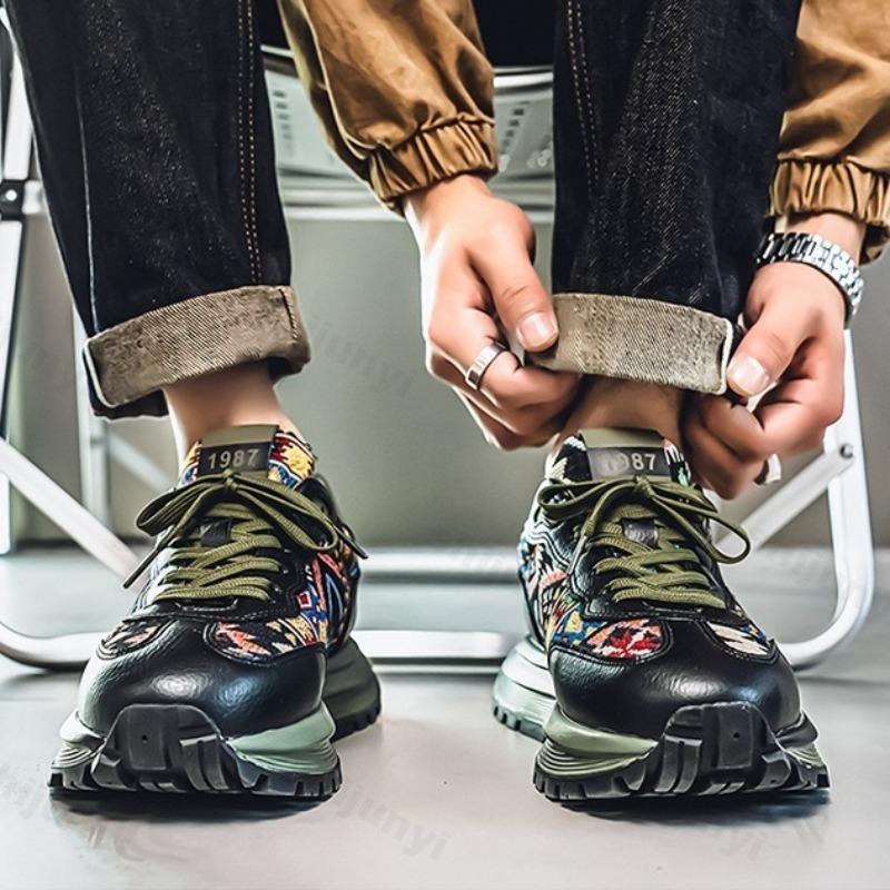 Mode 2025 Neu Frühling Herren Low Top Dicksohlige Lässige Sportschuhe Modetrend Bequeme Rutschfeste Schuhe Low Top Plateau-Sneaker